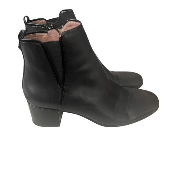 Donald Pliner Women’s size 7. 5 N Leather Ankle Zip Boots Cayto Block Heel Black - Picture 1 of 13